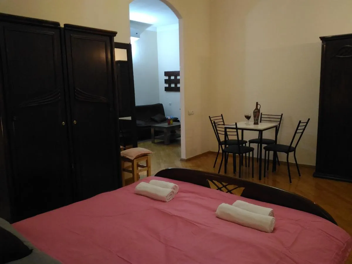 Jasmine Mini Hotel Tbilisi